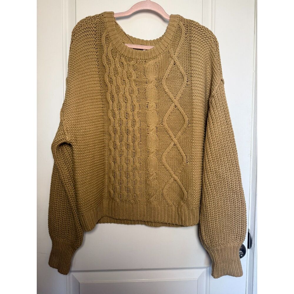 Free People Cozy Cable Knit Sweater Autumn Layering Casual Weekend Coffee Run